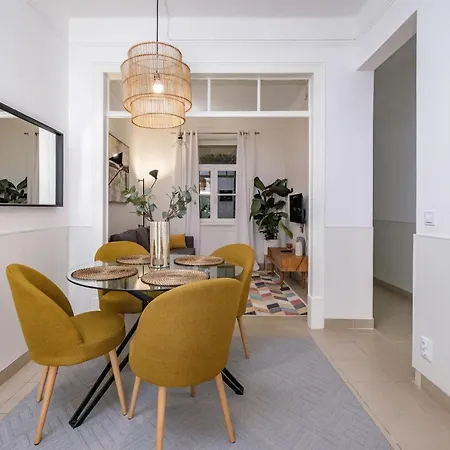 Appartement New! Unique 1 Bedroom Apartment- Santa Catarina 42 Lisboa
