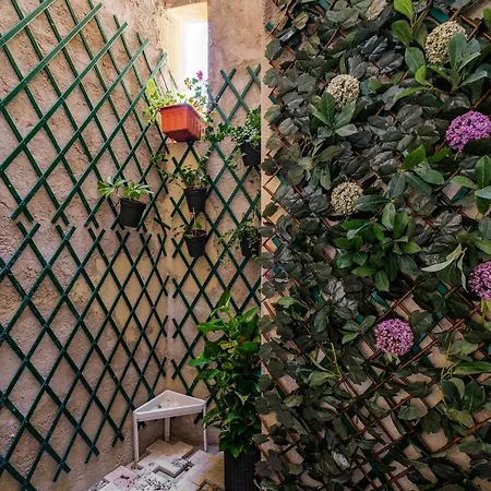 New! Unique 1 Bedroom Apartment- Santa Catarina 42 Daire Lisboa