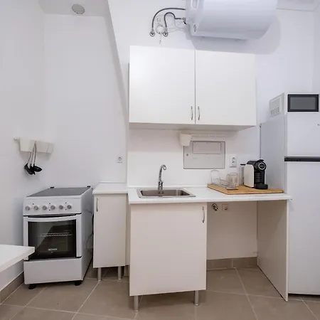 New! Unique 1 Bedroom Apartment- Santa Catarina 42 Appartement Lissabon